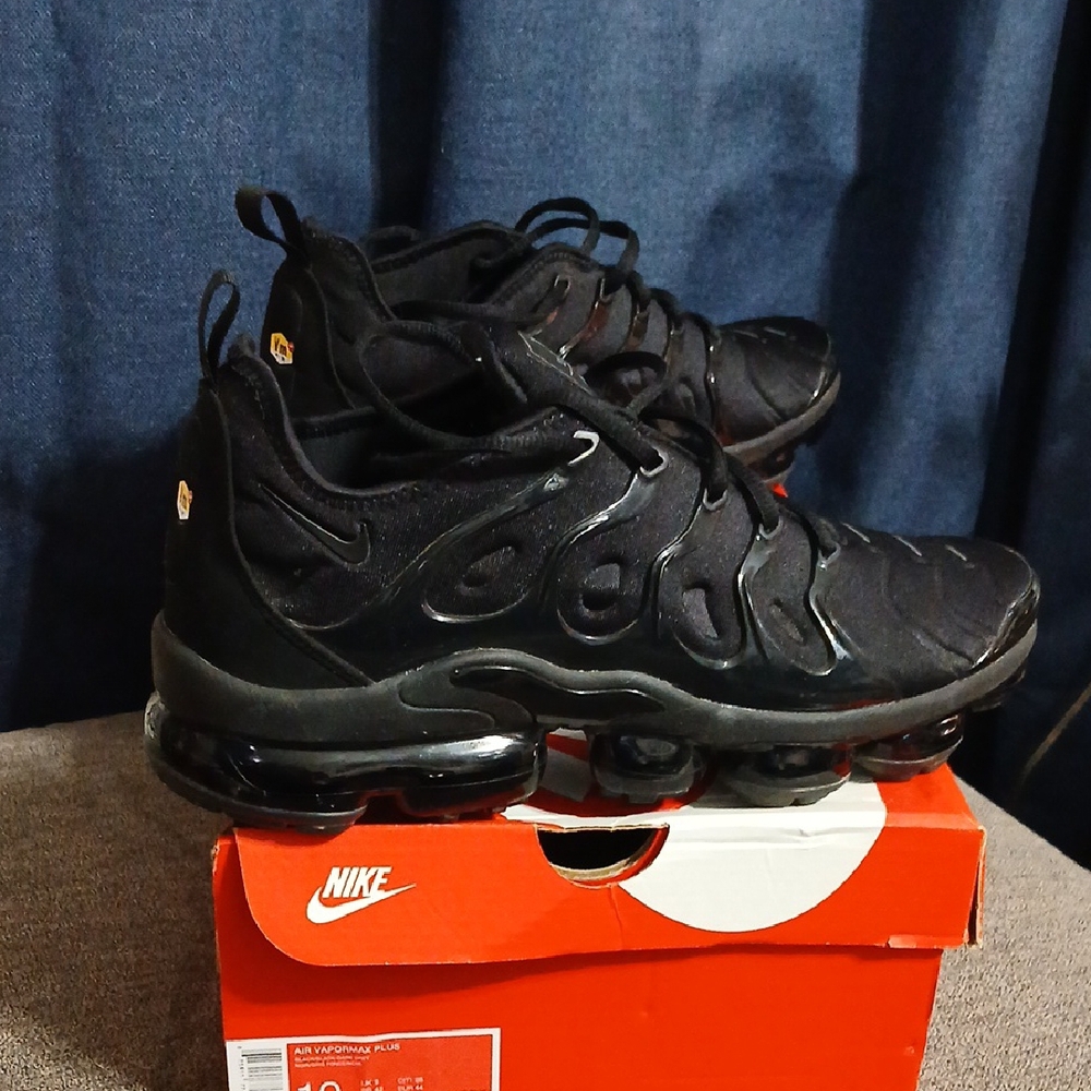 Nike Black Athletic Shoes Vapor Max Plus